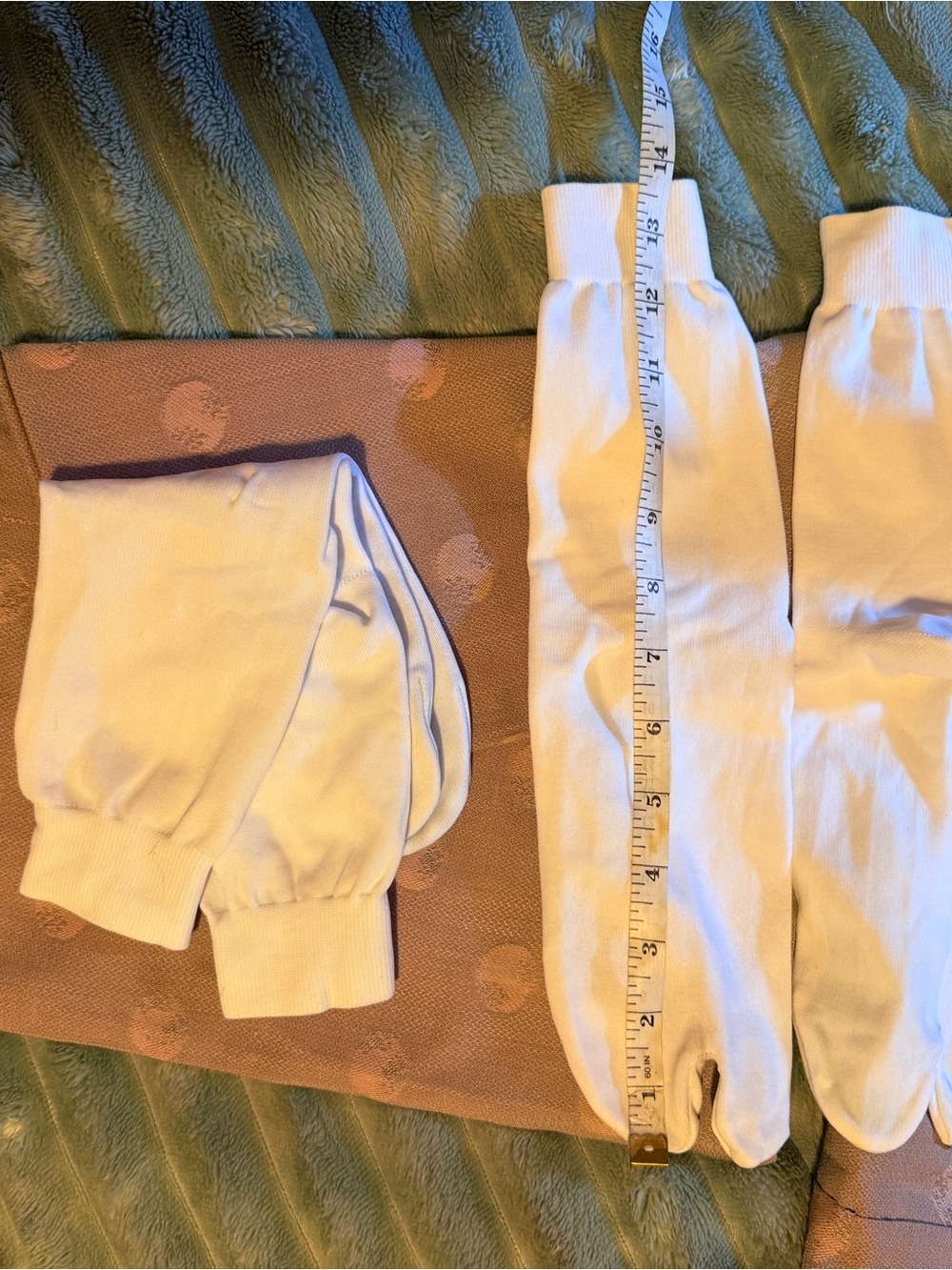 4 Kimonos 1 youth 3 Adult ONLY SERIOUS INQUIRIES PLEASE - Picture 15 of 16